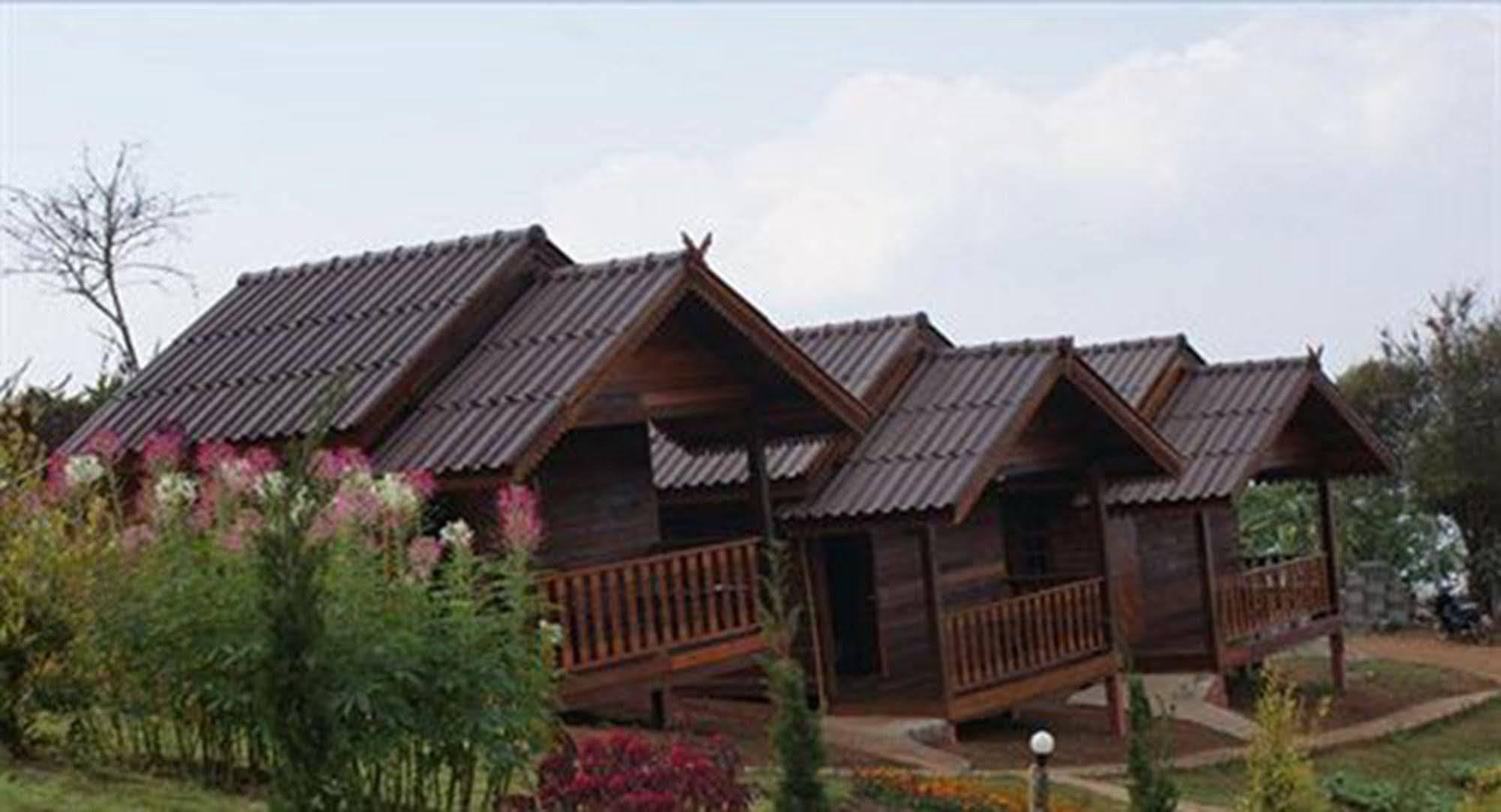 Phu Mok Dok Mai Resort Wiang Kaen Exterior photo